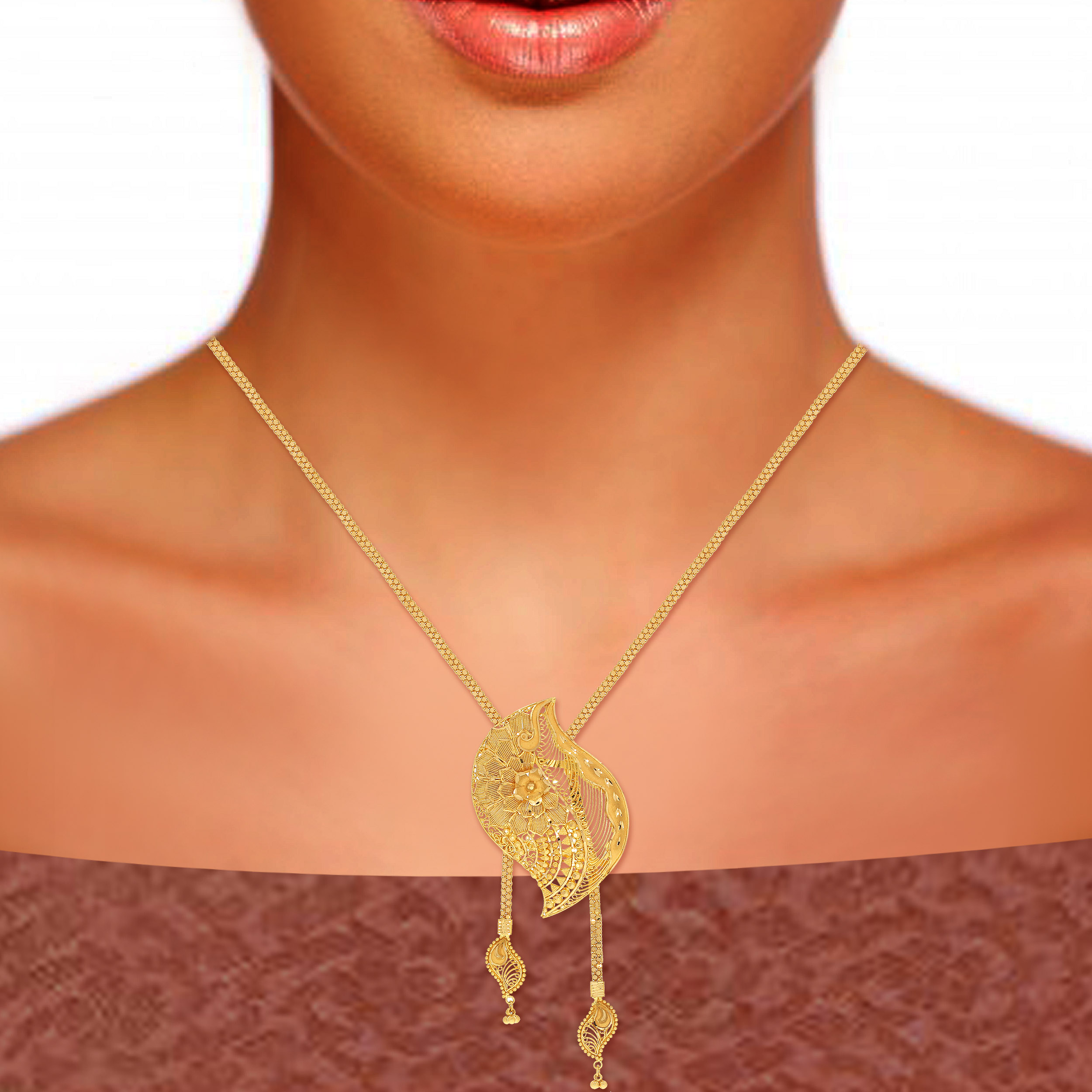 Artistic Wavy Leaf Gold Necklace - Senco Gold and Diamonds