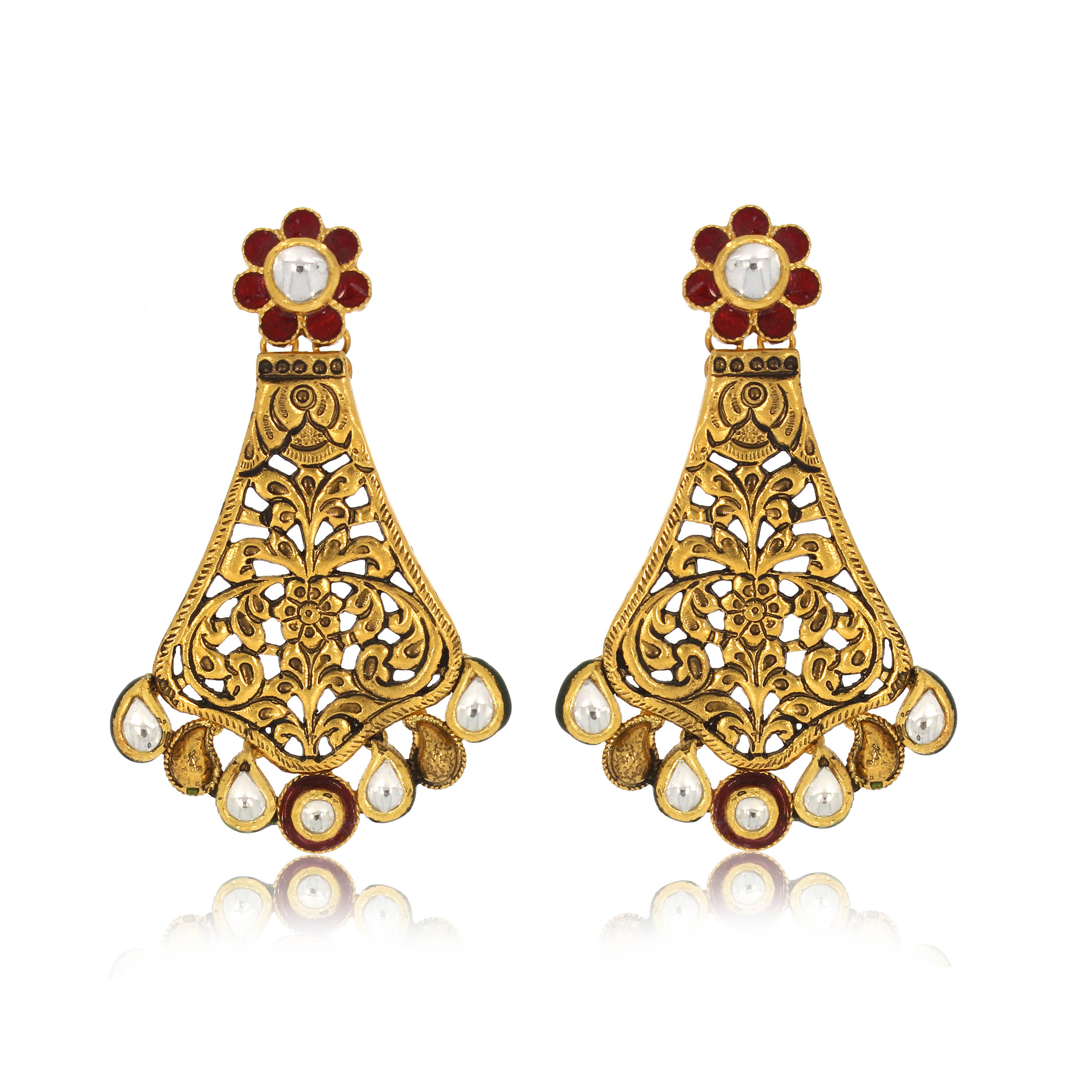 Pyramidal Craft Antique Gold Earrings - Senco Gold and Diamonds