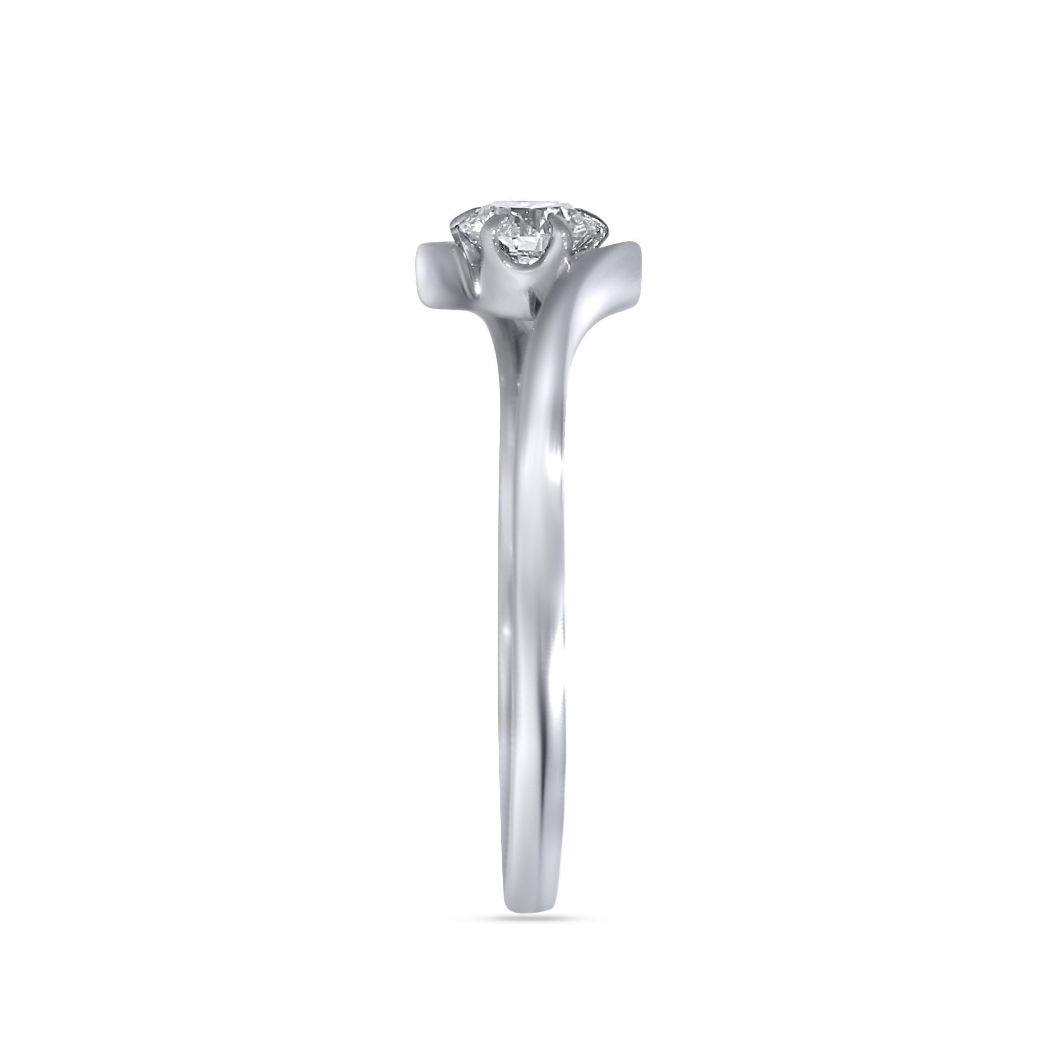Chic Touch Platinum Ring - Senco Gold and Diamonds