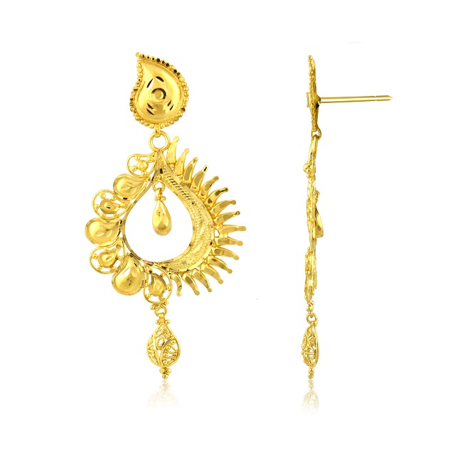 Classic Petals Gold Earrings - Senco Gold and Diamonds