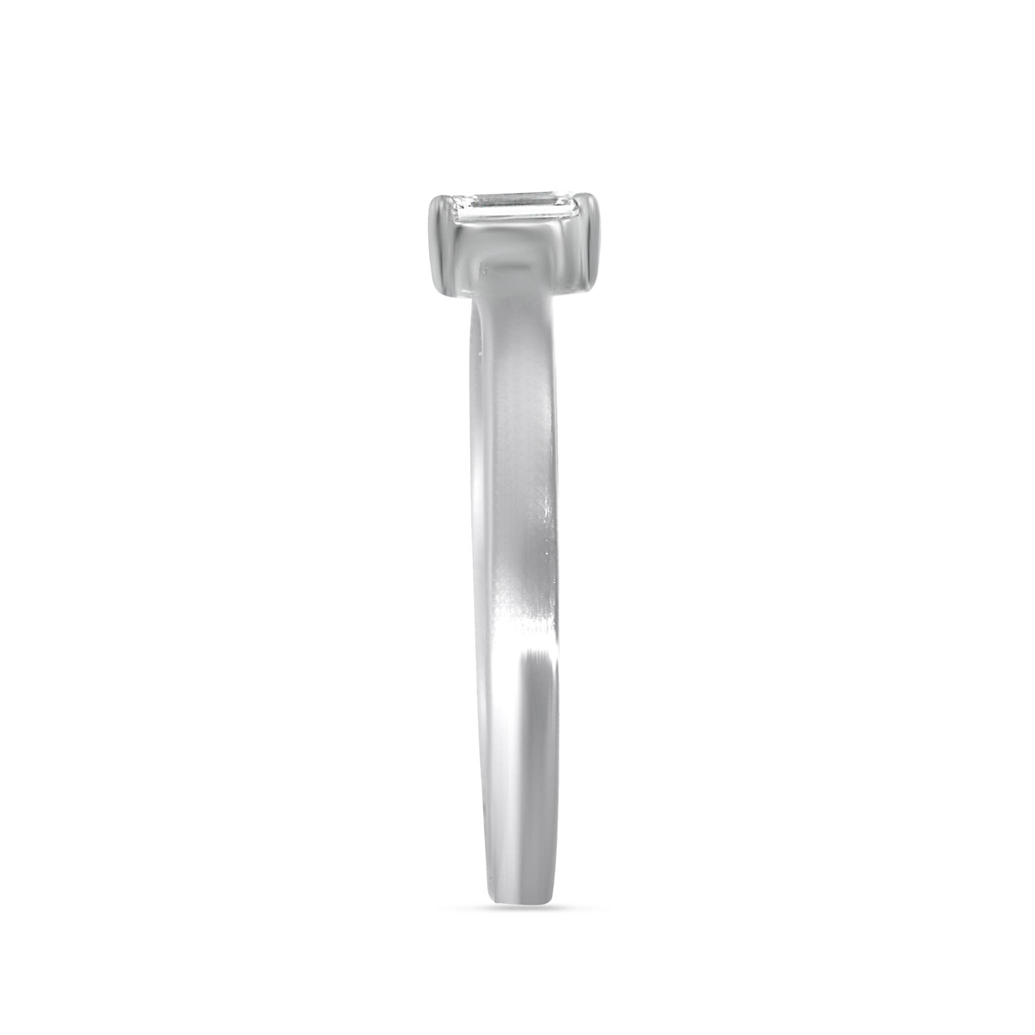 Square of Shine Platinum Ring - Senco Gold and Diamonds
