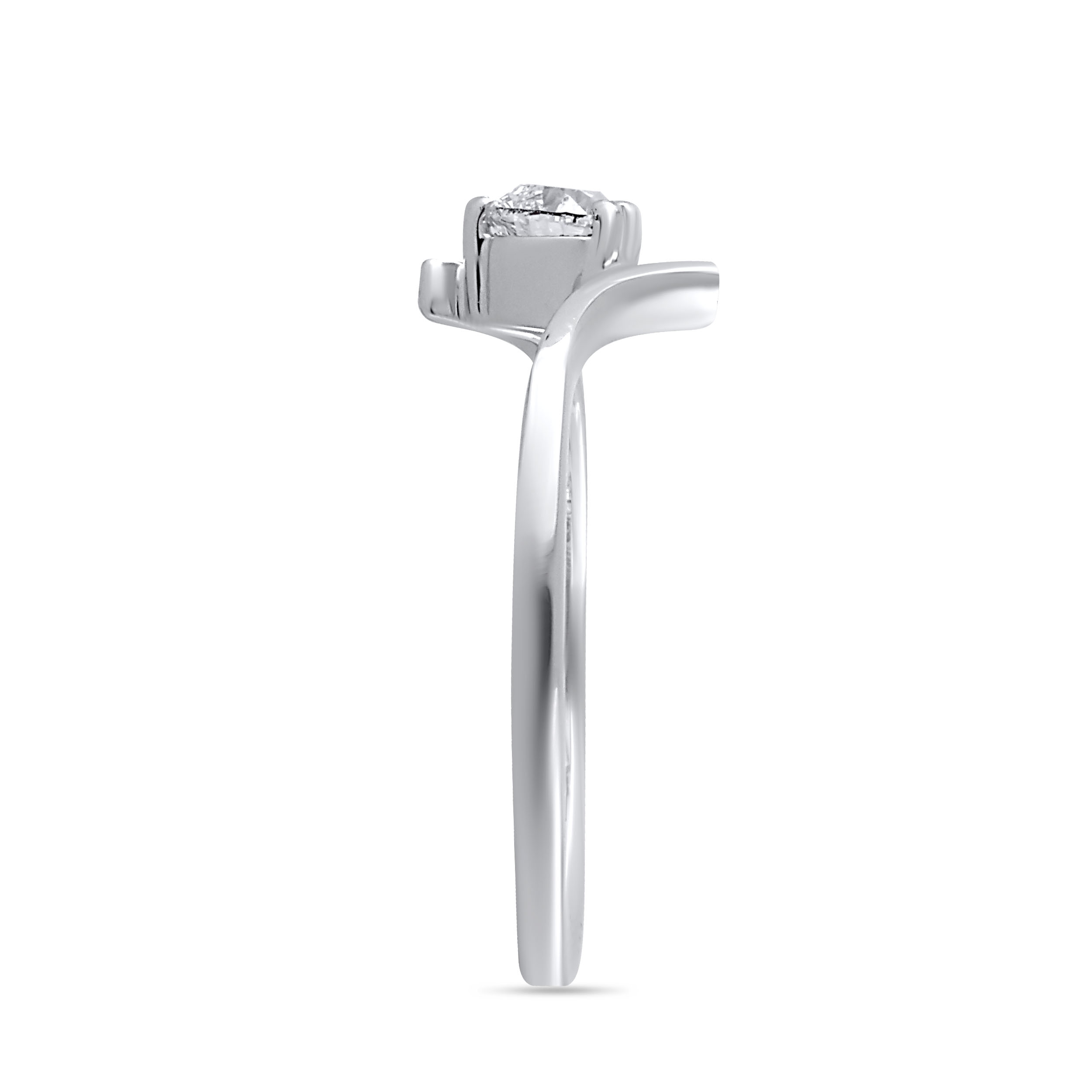 Reversed Heart Platinum Ring - Senco Gold and Diamonds