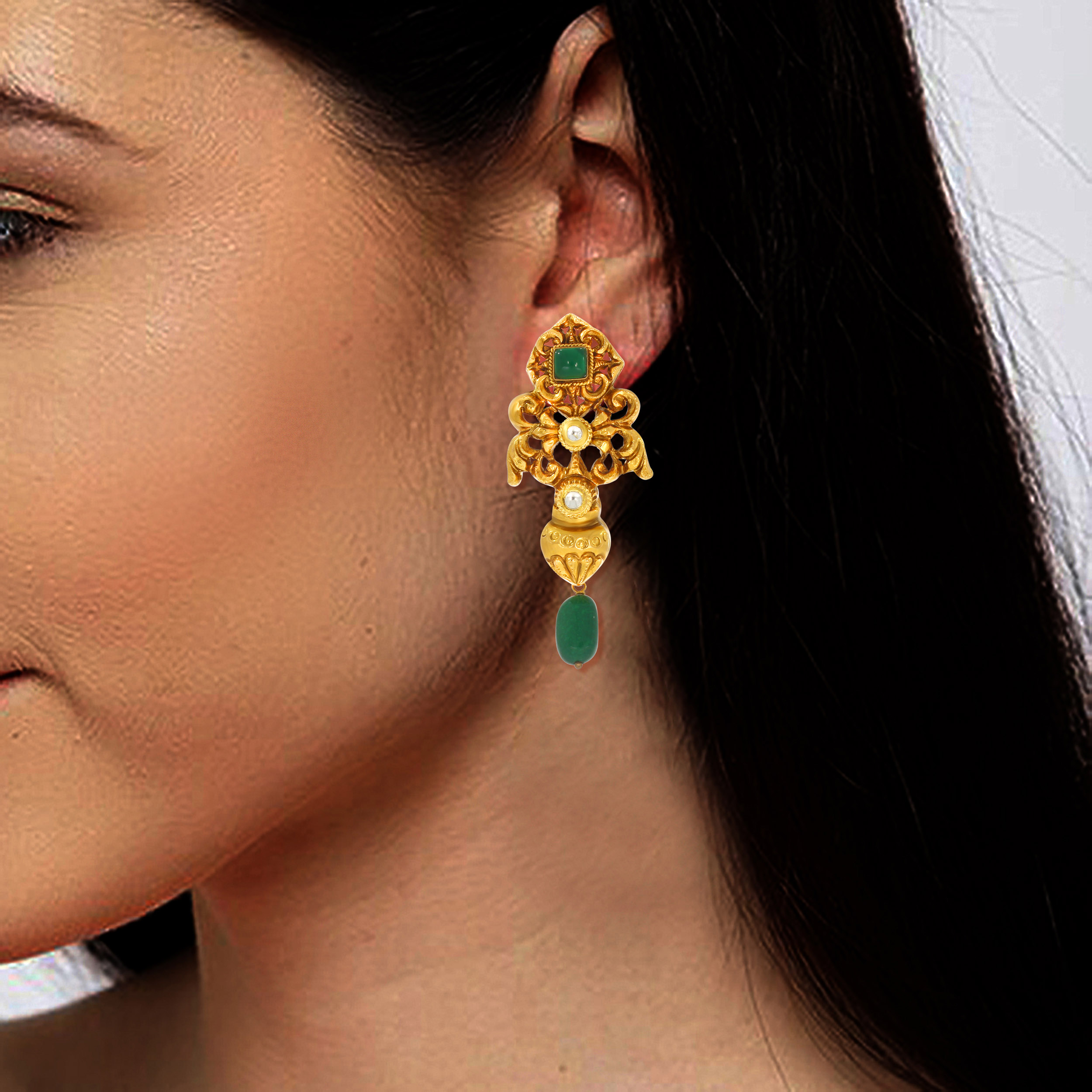 Greeny Art Antique Gold Earrings - Senco Gold and Diamonds