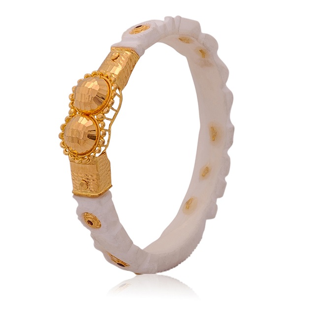 Graceful Reflection Gold Sankha Bangle - Senco Gold and Diamonds