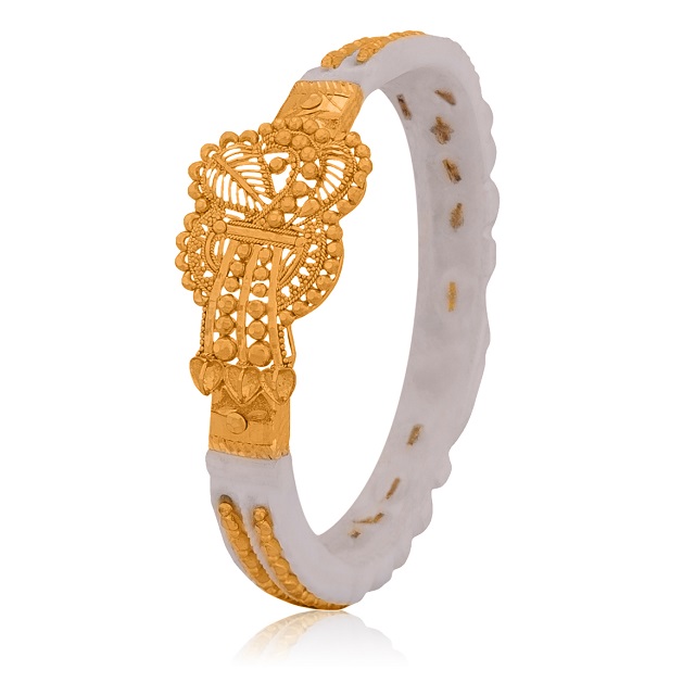 Fascinating Karigari Gold Sankha Bangle - Senco Gold and Diamonds