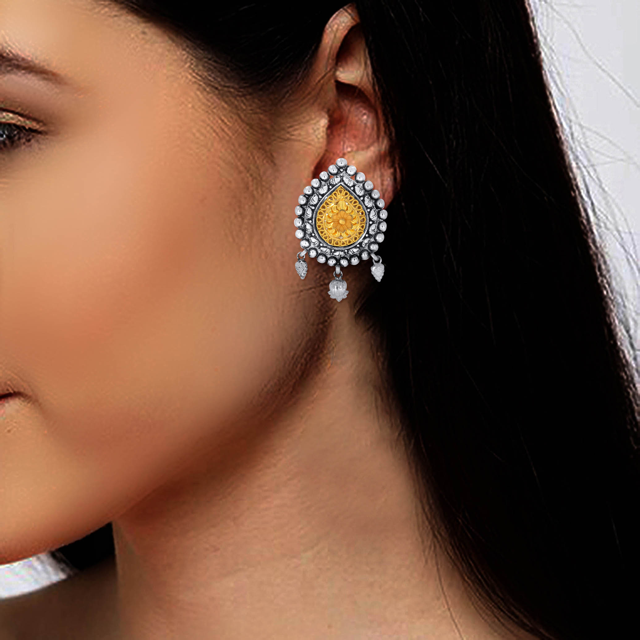 Dramatic Droplet Gold Studs - Senco Gold and Diamonds